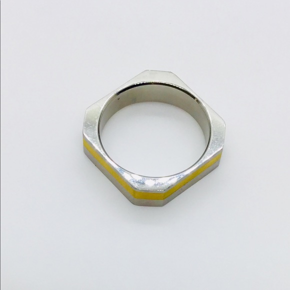 Gents Stainless Steel Ring - Picture 2 of 2
